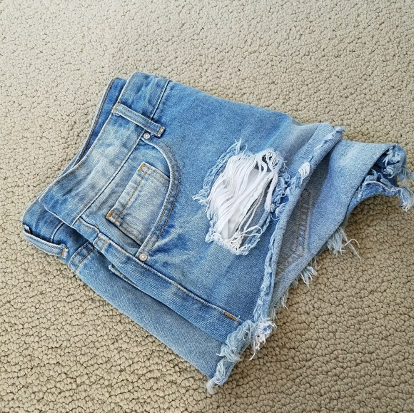 🚫SOLD🚫 Forever 21 shorts 💙 - Picture 2 of 5